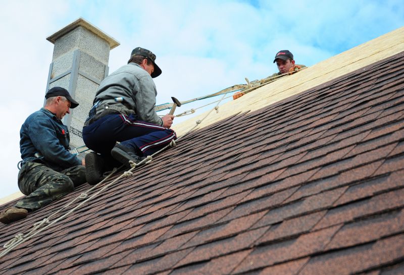 Experienced Roof Repair Crew